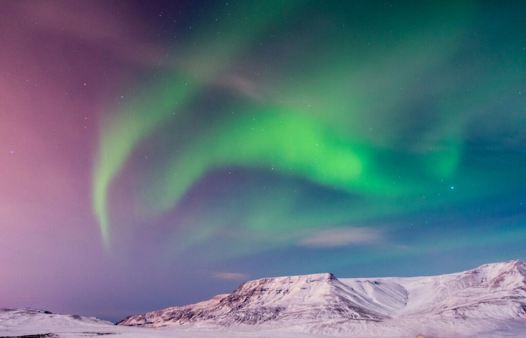 Reykjavik aurora borealis